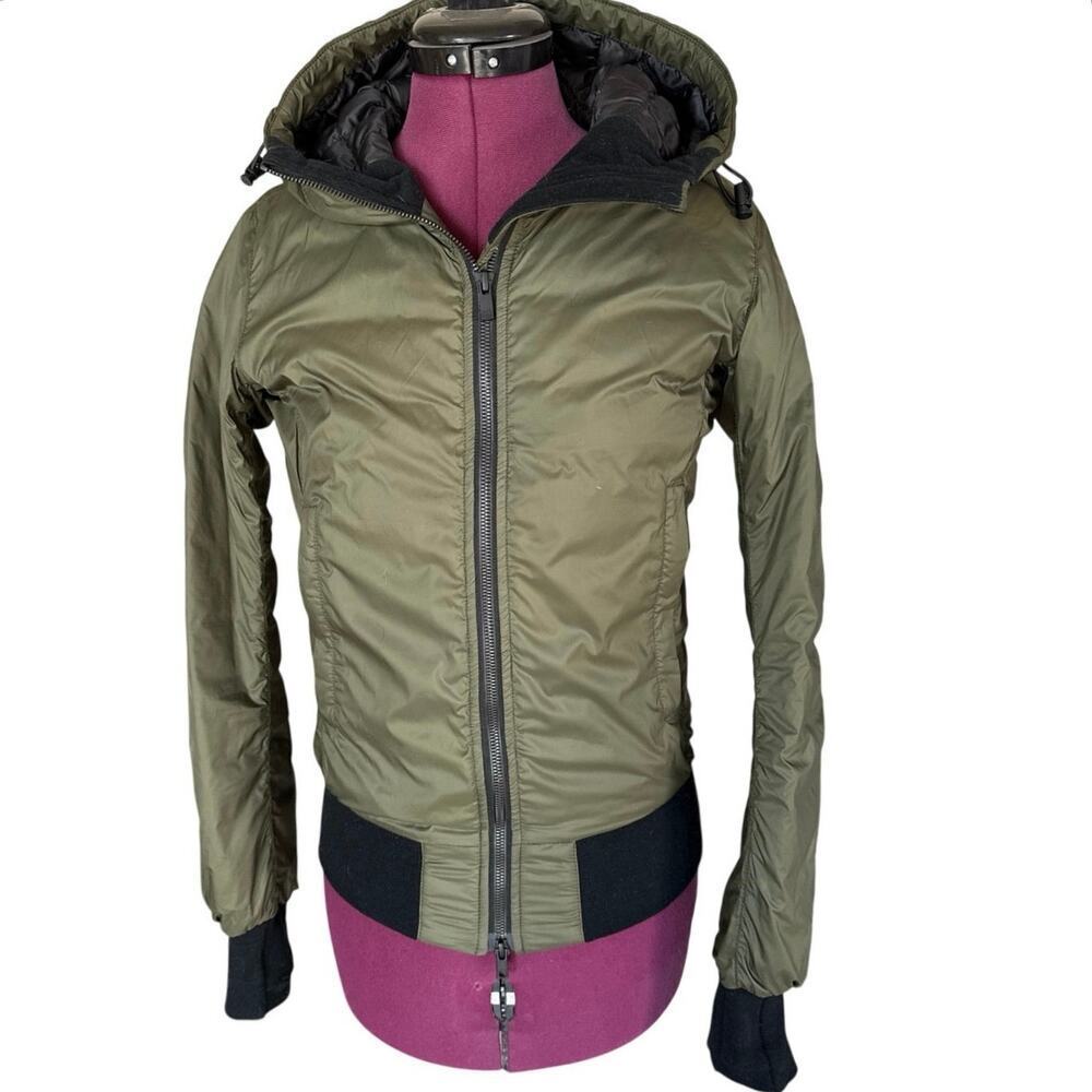 Canada Goose Women's Dore Down Hoody Jacket Dark Sage Green Size Small